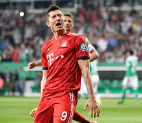 拜仁慕尼黑训练开放日，关键时刻调整名单引欢呼，德甲在即，训练强度明显提升的简单介绍