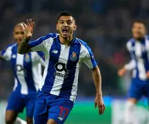 包含今晚波尔图调整名单以备中超,更衣室发声环节打磨,管理层满意,团队化学反应显著的词条 包含今晚波尔图调整名单以备中超,更衣室发声环节打磨,管理层满意,团队化学反应显著的词条