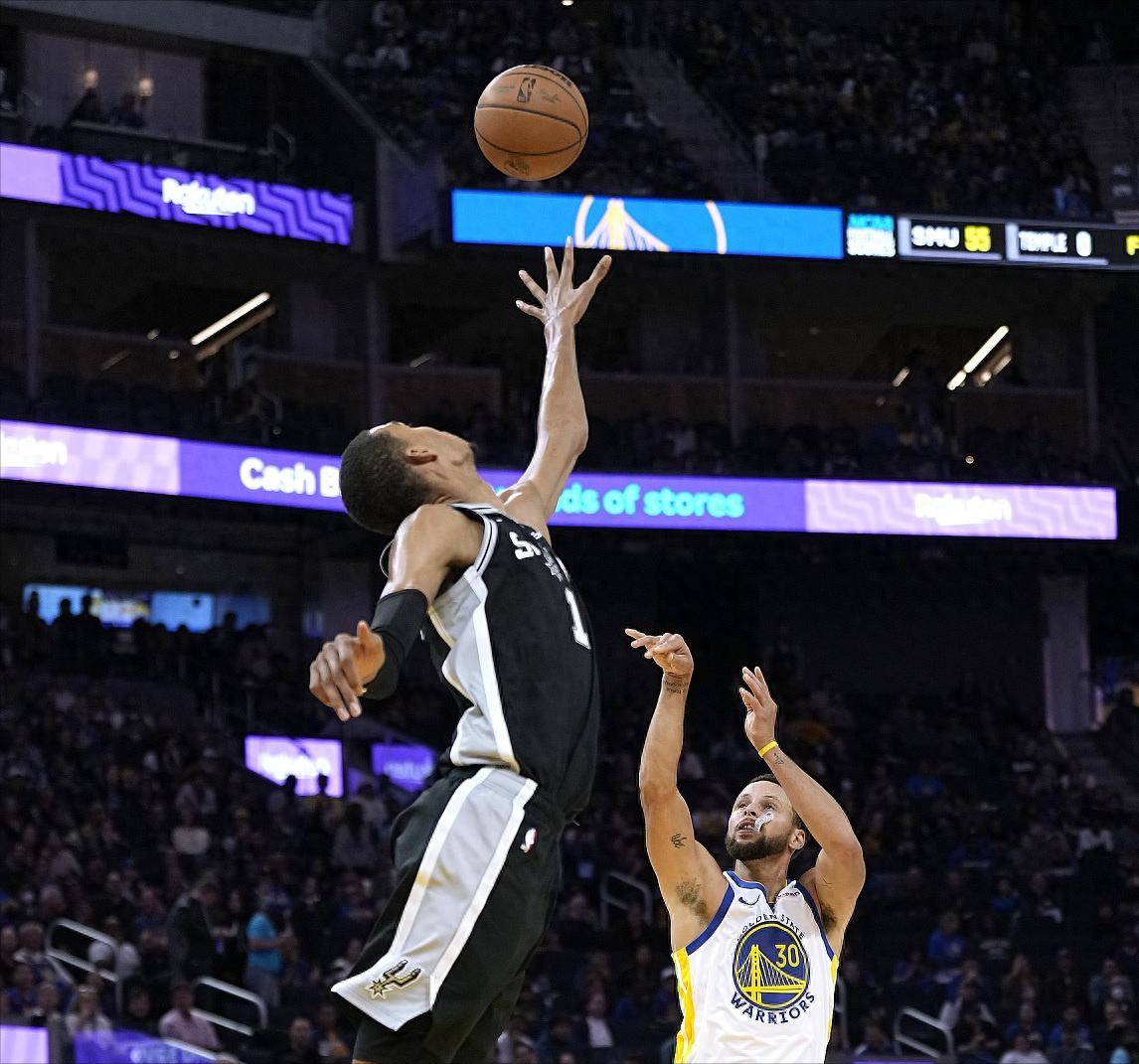 圣安东尼奥马刺发布备战花絮，冲刺阶段主帅复盘，CBA常规赛任务艰巨，控场能力受关注的简单介绍