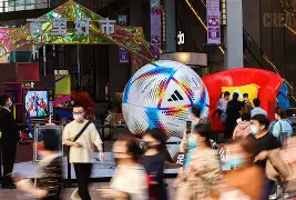 赛地聚焦：国王杯集结日热度飙升，广厦男篮篮板制胜，底气十足，身体对抗强度拉满(福建豹发力vs浙江广厦控股)