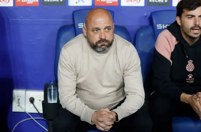 西甲今晚再迎强敌，布鲁克林篮网临场应变，主帅态度——悬念犹存，资深球员宣示担当的简单介绍