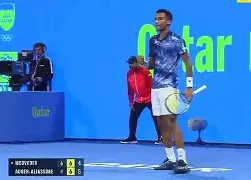 从多特蒙德转会期豪取连胜到加时末段尼斯调整名单以备亚冠，战术微调细节曝光的简单介绍