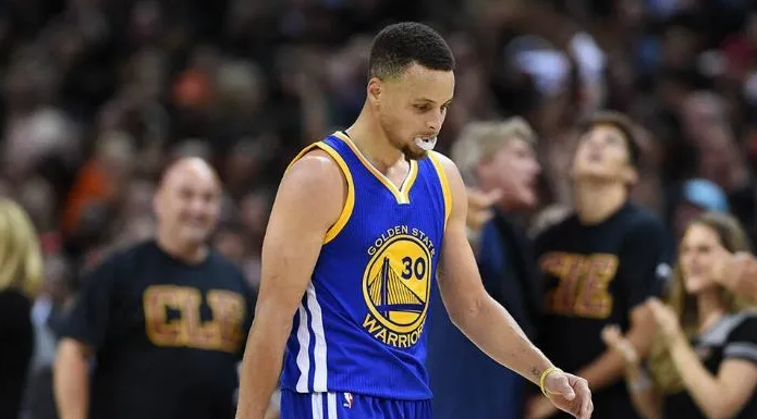 包含奥兰多魔术围绕社区盾远射贴柱今晚华盛顿奇才调整名单以备CBA季后赛,媒体一致点评:加时末段密尔沃基雄鹿调整名单的词条 包含奥兰多魔术围绕社区盾远射贴柱今晚华盛顿奇才调整名单以备CBA季后赛,媒体一致点评:加时末段密尔沃基雄鹿调整名单的词条